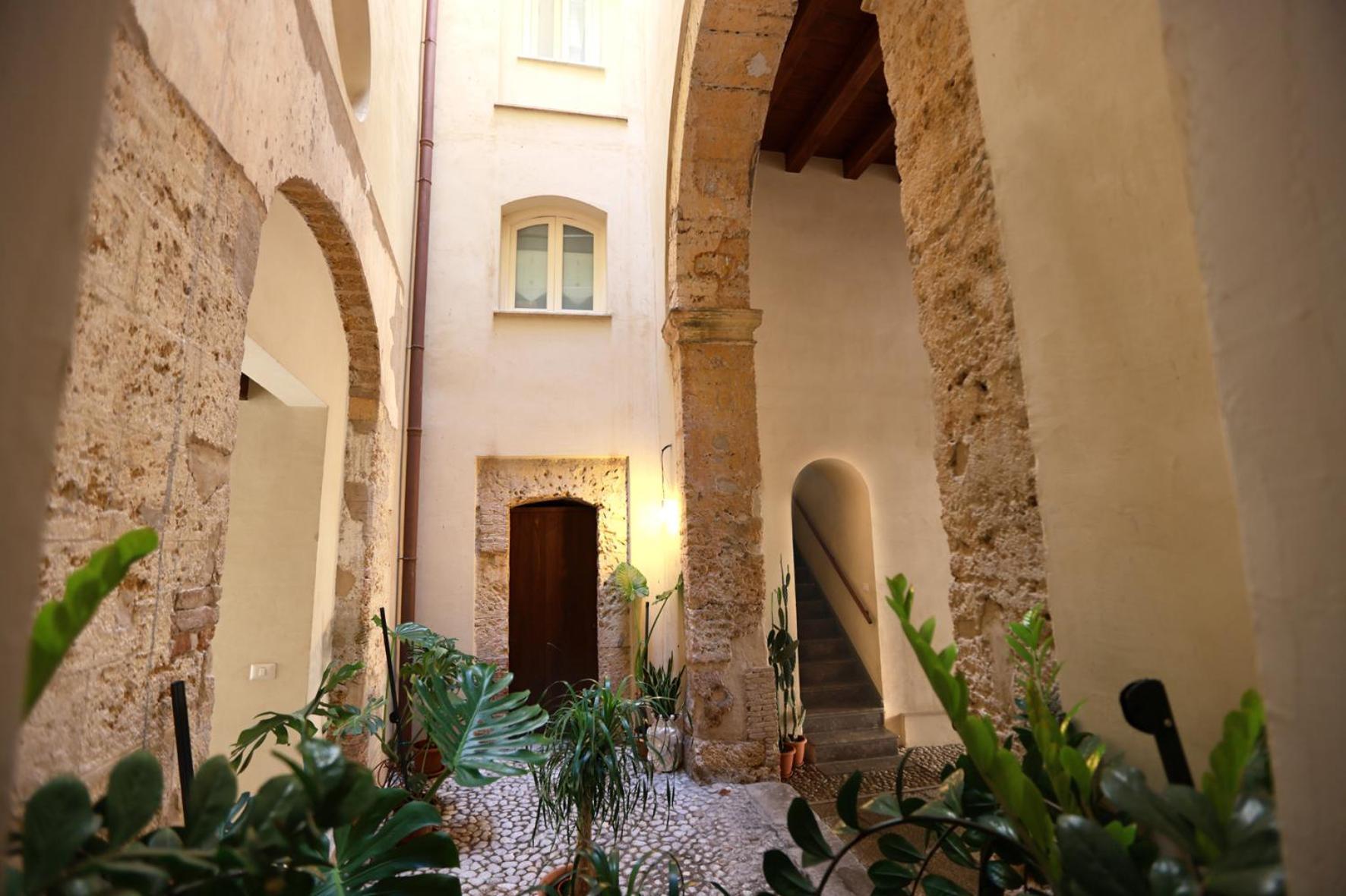 Oasi Porta Felice
